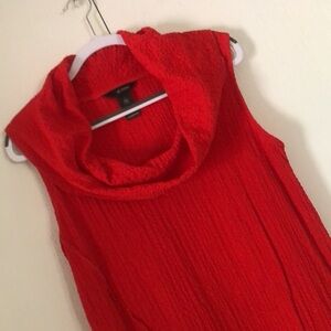 Woman’s red  stretchy Ali miles spring Easter 
 rayon sleeveless blouse